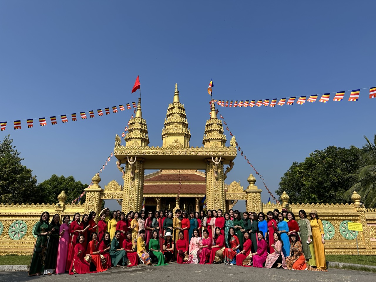 Chùa Khmer Làng Văn Hóa Các Dân Tộc Việt Nam